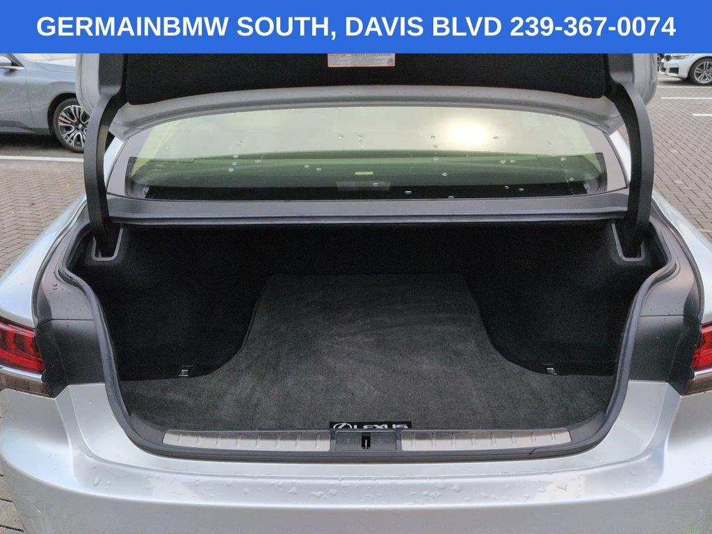 Used 2018 Lexus LS 500 w/ Interior Upgrade Package RWD image 15