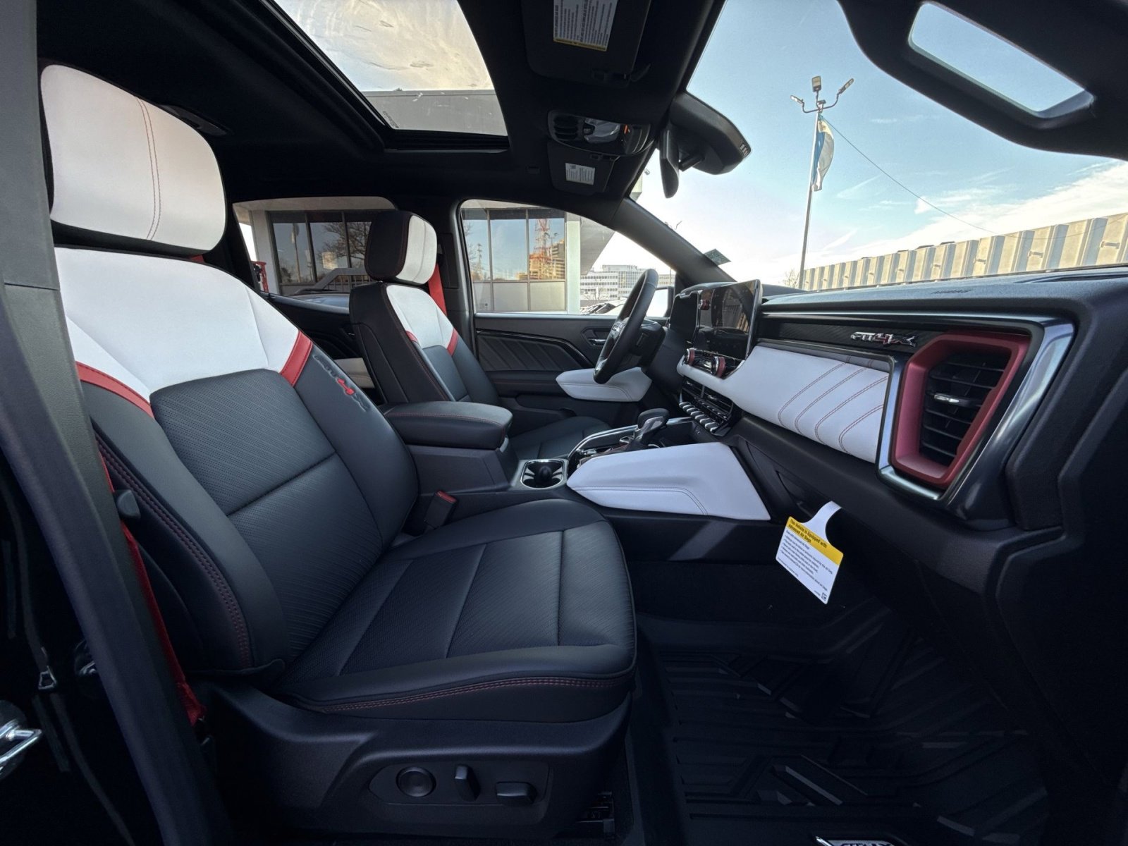 New 2026 GMC Canyon AT4X image 28