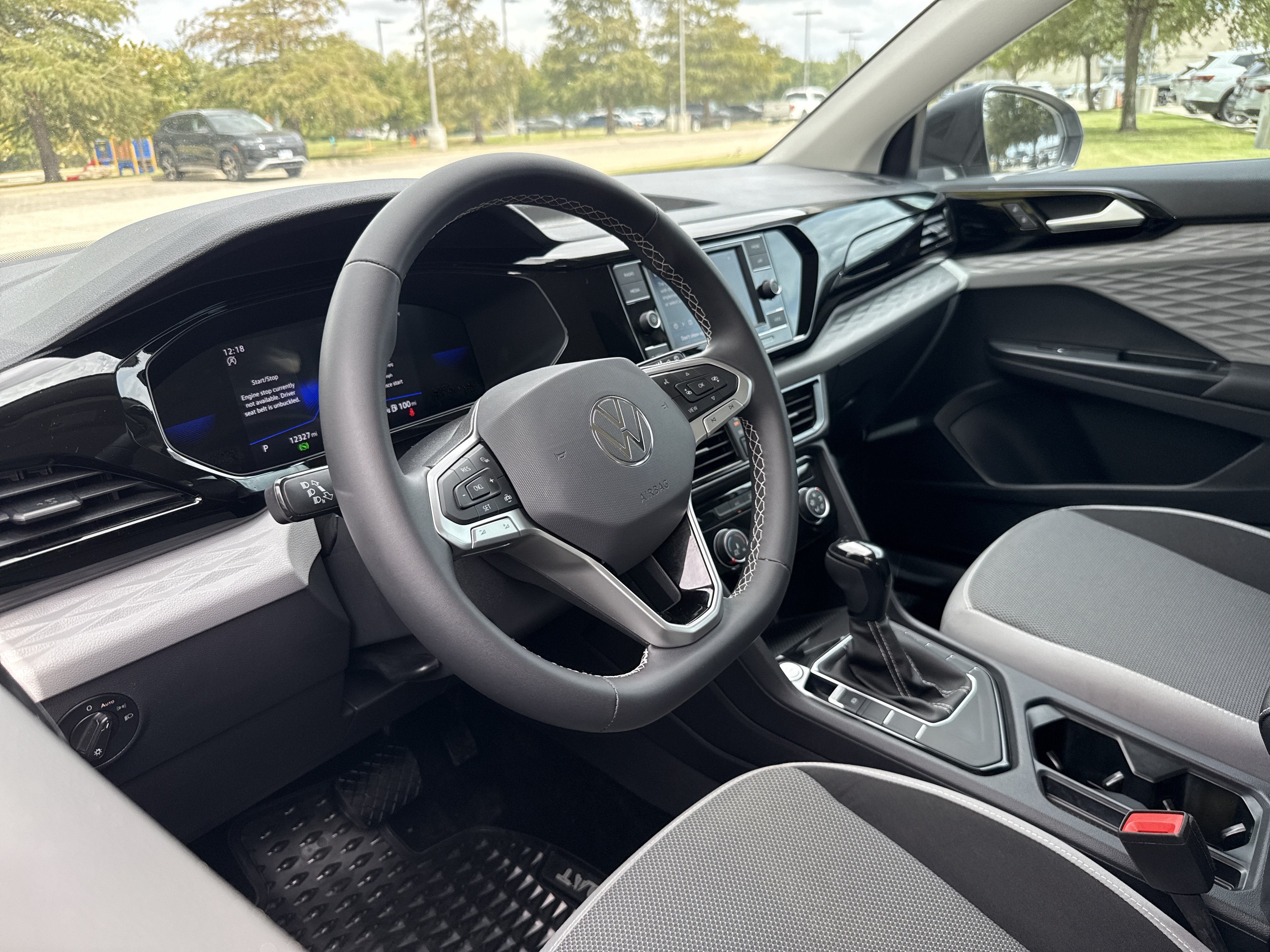 Certified 2023 Volkswagen Taos S FWD image 11