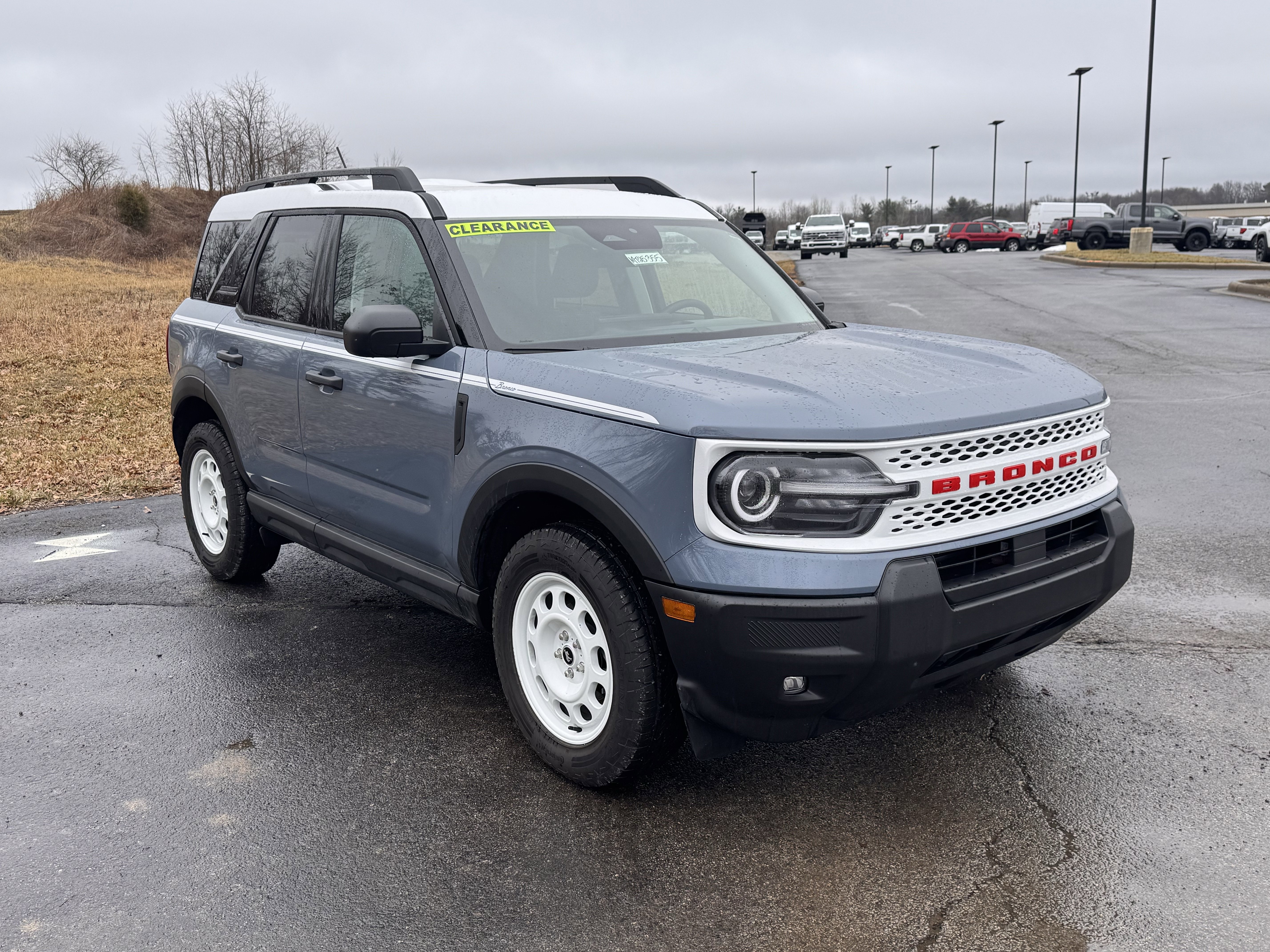 New 2025 Ford Bronco Sport Heritage w/ Convenience Package image 2