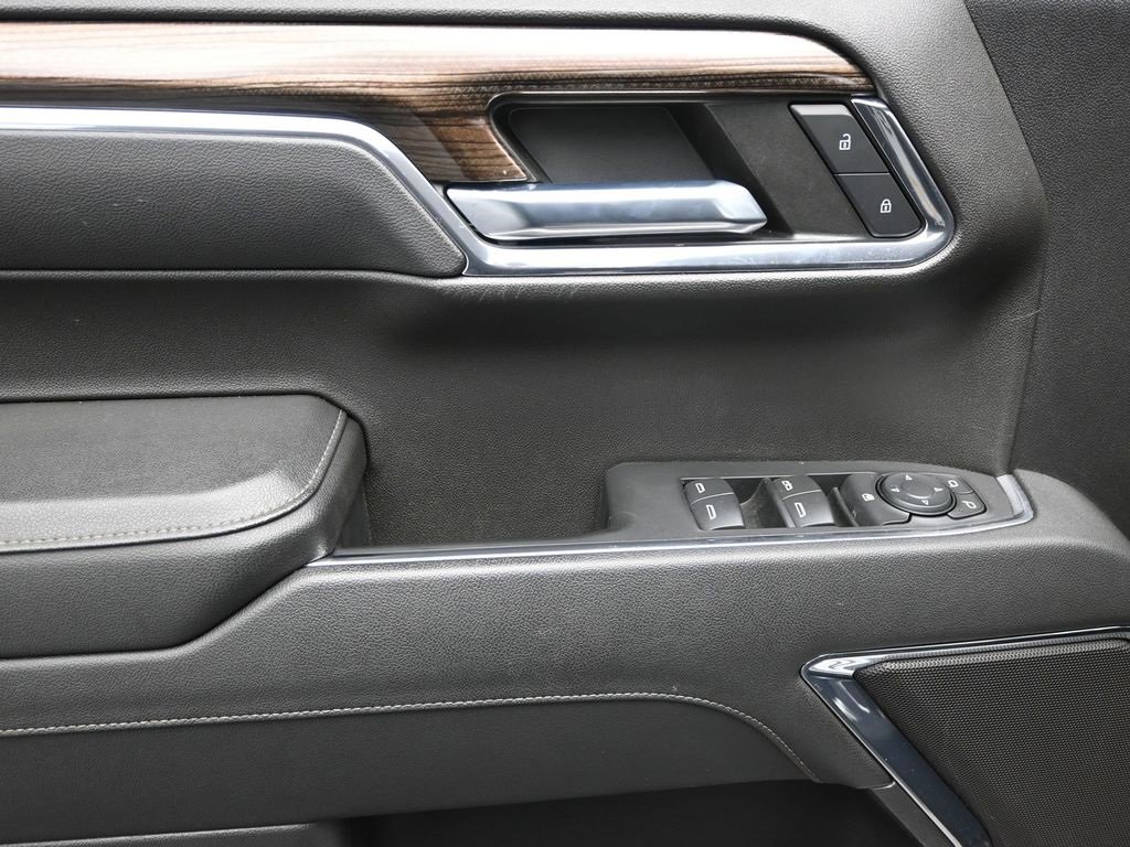Used 2023 Chevrolet Silverado 1500 LT image 16