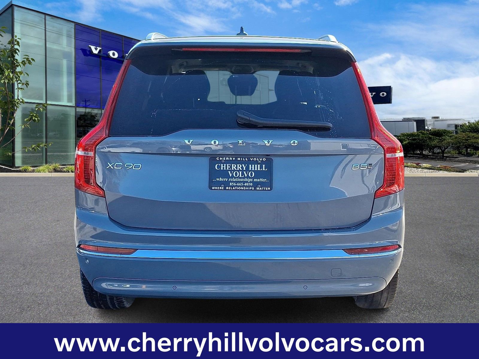 Certified 2023 Volvo XC90 B5 Plus image 6