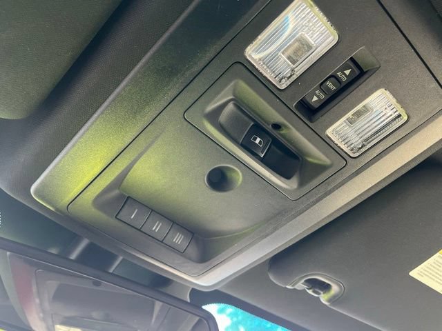 Used 2018 RAM 1500 Sport w/ Hydro Blue Sport Package AWD/4WD image 44