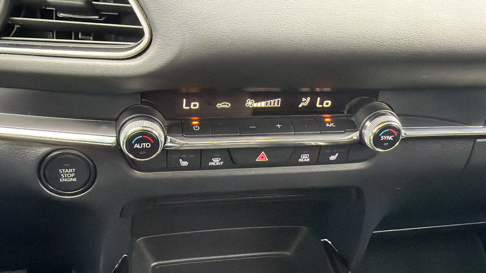 Used 2020 MAZDA CX-30 AWD w/ Premium Package image 27