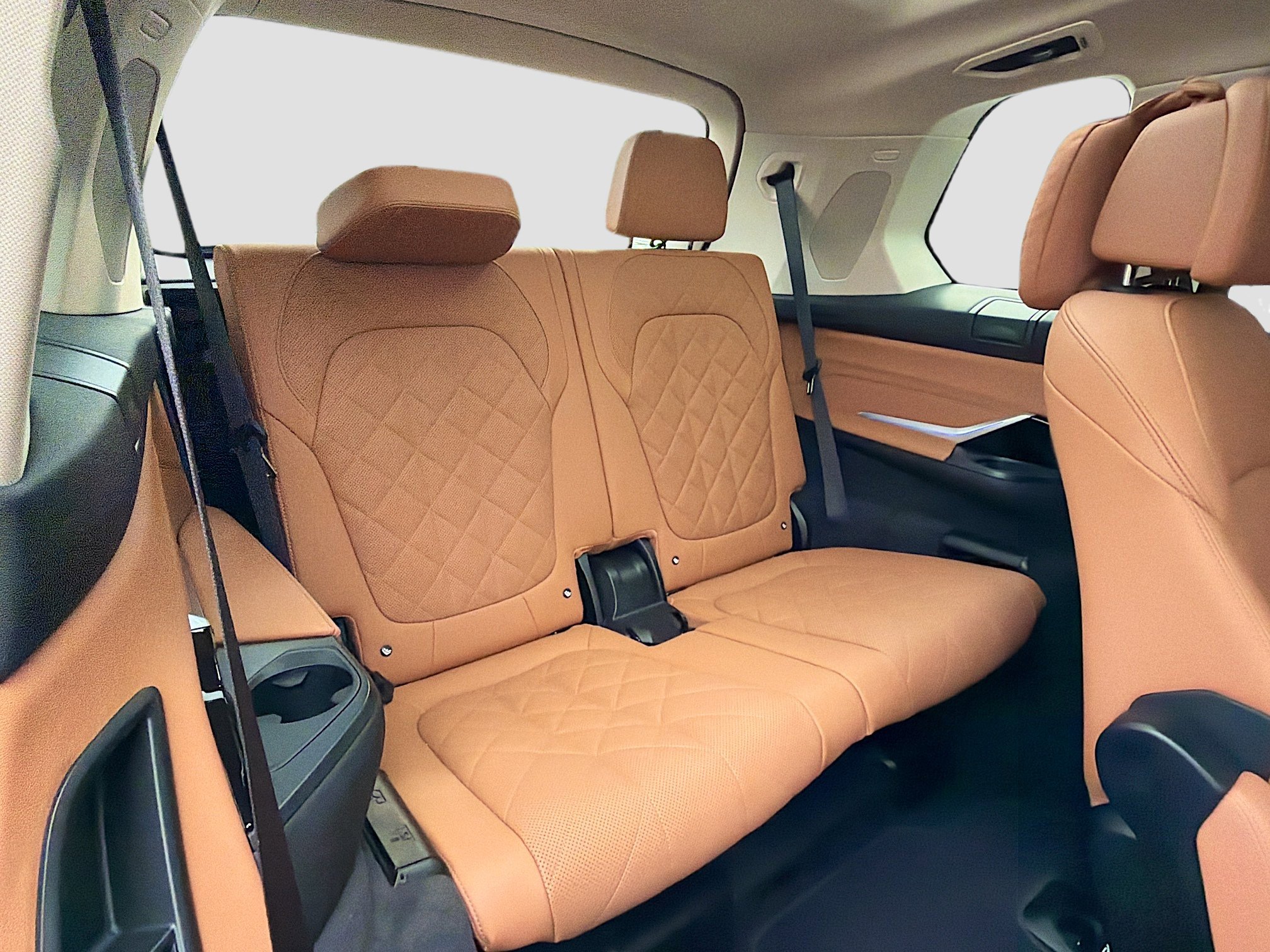 Used 2025 BMW X7 xDrive40i w/ Premium Package image 22