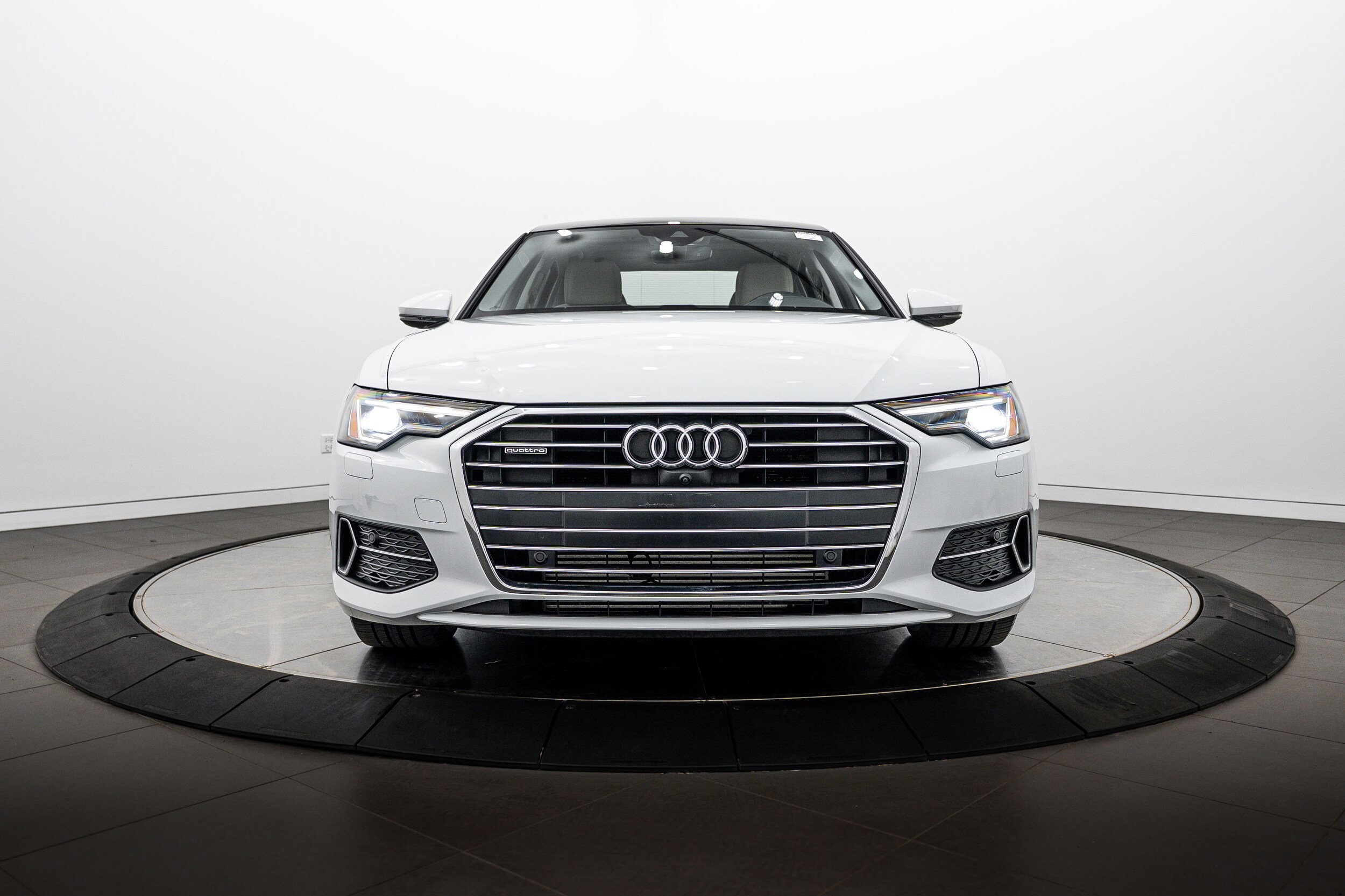Used 2020 Audi A6 2.0T Premium Plus w/ Premium Plus Package AWD/4WD image 25
