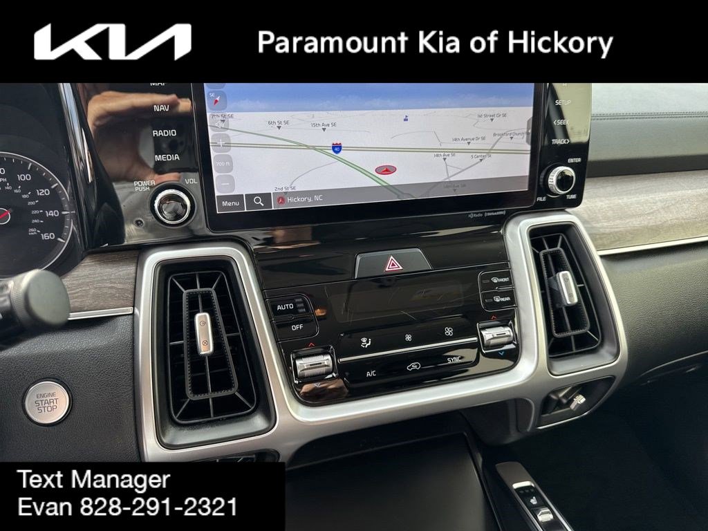 Used 2022 Kia Sorento EX image 26