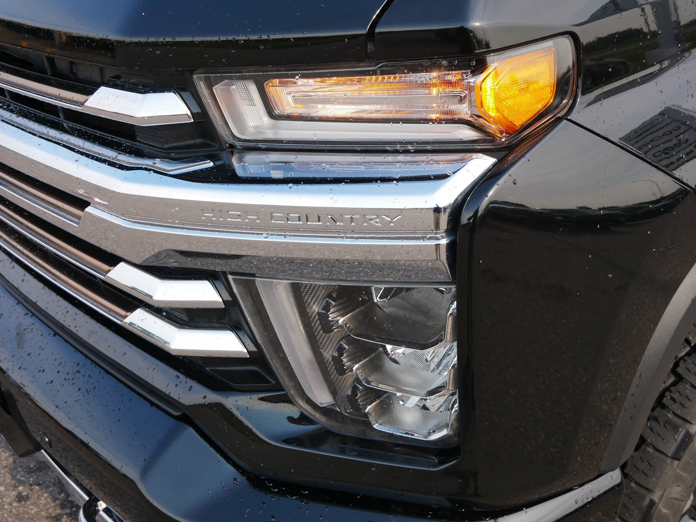 Used 2022 Chevrolet Silverado 3500 High Country w/ Safety Package II AWD/4WD image 16