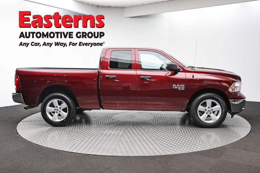 Used 2024 RAM 1500 Classic SLT AWD/4WD image 4
