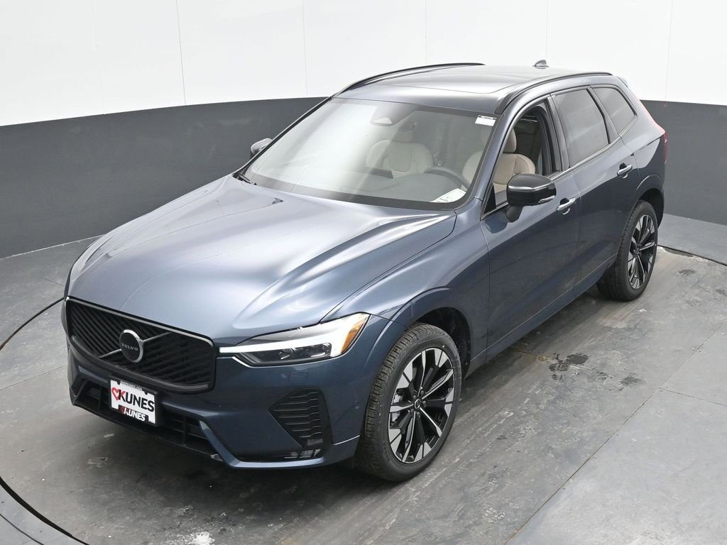 New 2026 Volvo XC60 B5 Plus w/ Climate Package image 33