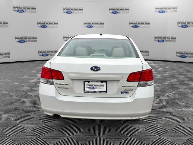 Used 2014 Subaru Legacy 2.5i AWD/4WD image 4