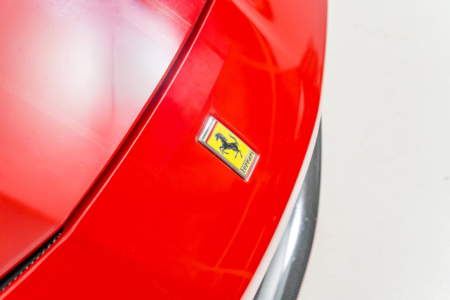 Used 2018 Ferrari 488 GTB RWD image 34