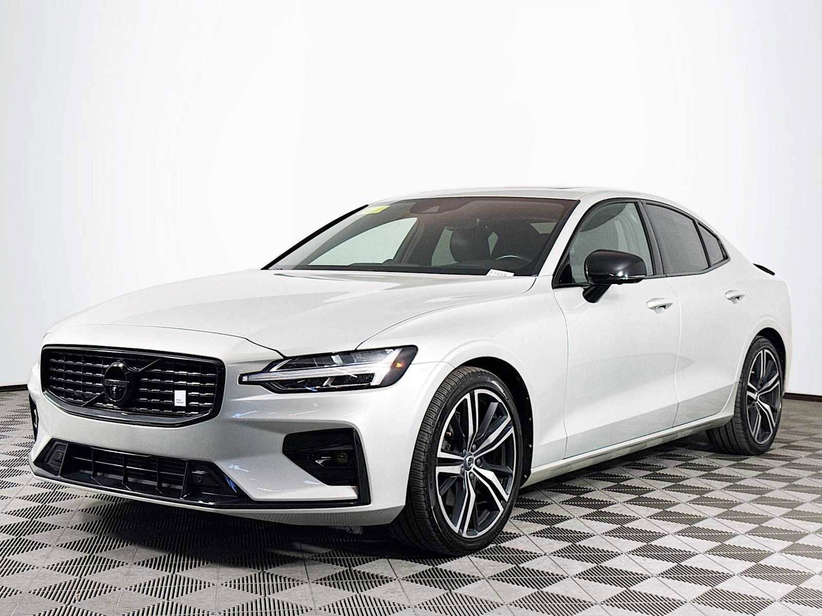 Used 2021 Volvo S60 T5 R-Design