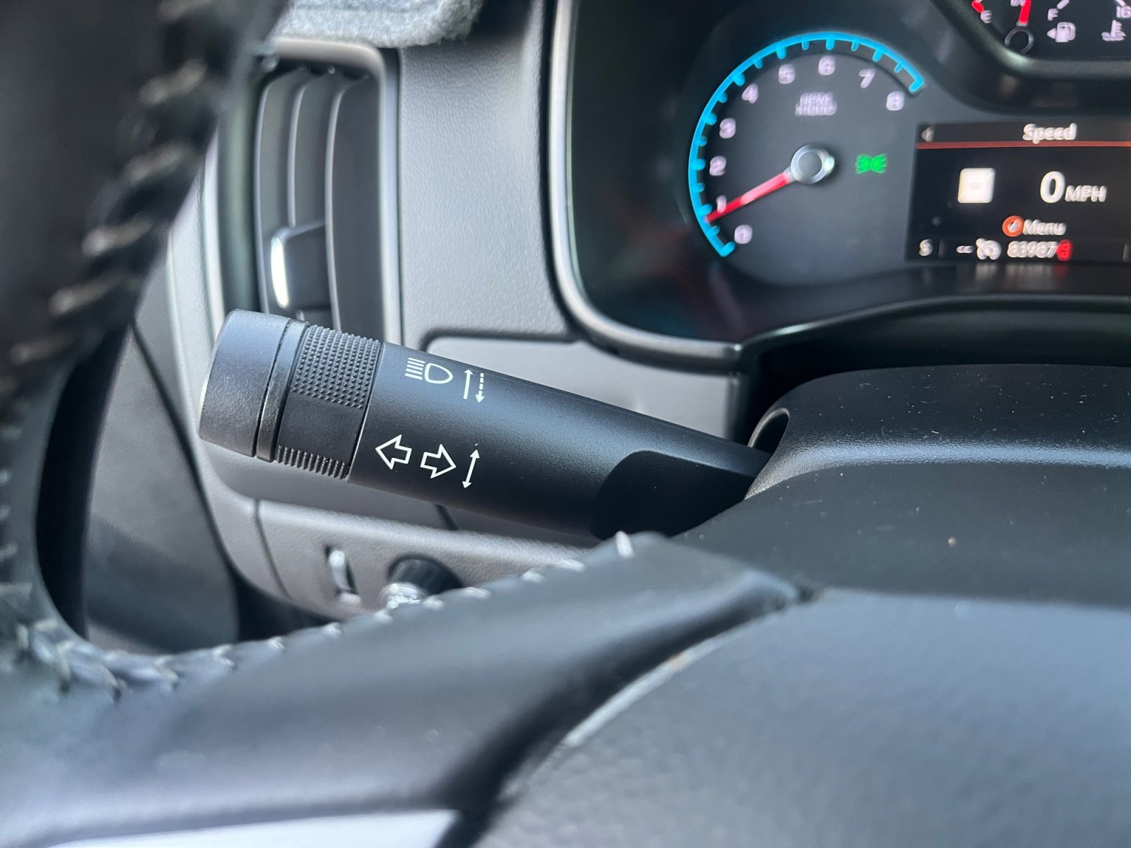 Used 2022 Chevrolet Colorado LT w/ LT Convenience Package image 12