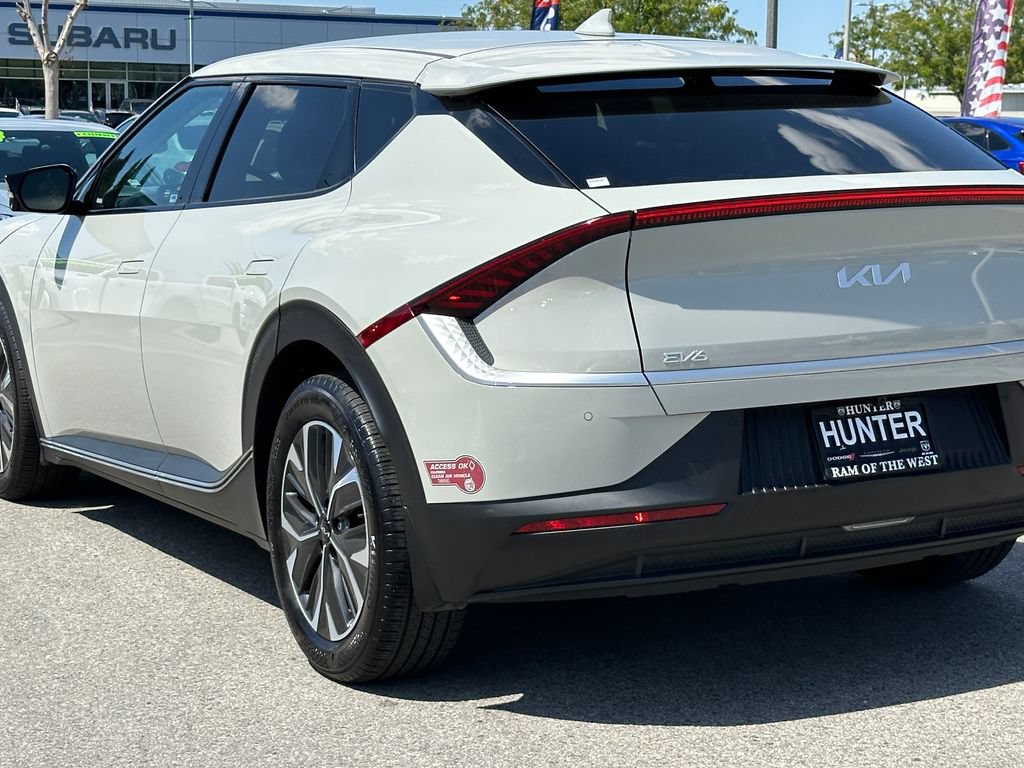 Used 2024 Kia EV6 Light RWD image 6