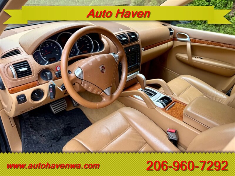 Used 2006 Porsche Cayenne S AWD/4WD image 8