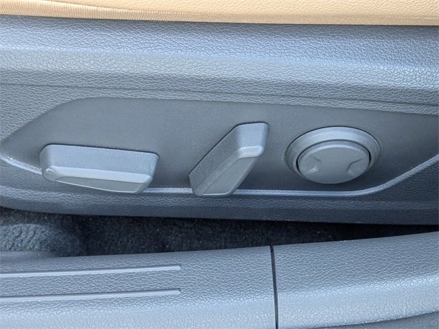 Used 2020 Hyundai Sonata Limited image 17