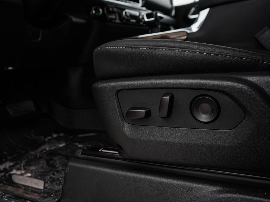 New 2026 GMC Sierra 1500 Elevation w/ Elevation Premium Package image 16