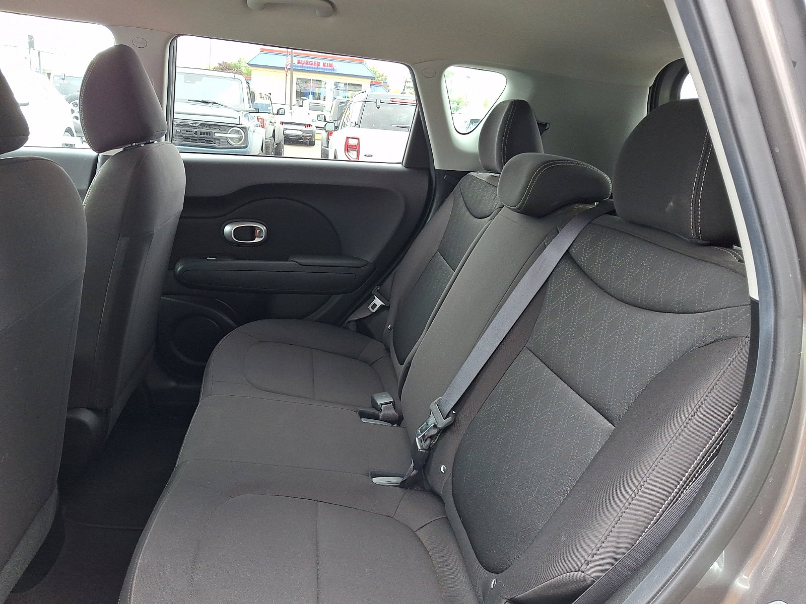 Used 2018 Kia Soul image 11