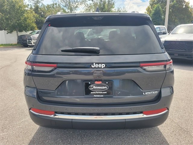 New 2025 Jeep Grand Cherokee Limited image 11