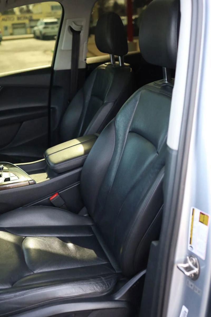 Used 2018 Audi Q7 3.0T Premium Plus w/ Premium Plus Package image 15