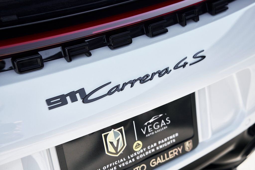 Used 2024 Porsche 911 Carrera 4S image 11