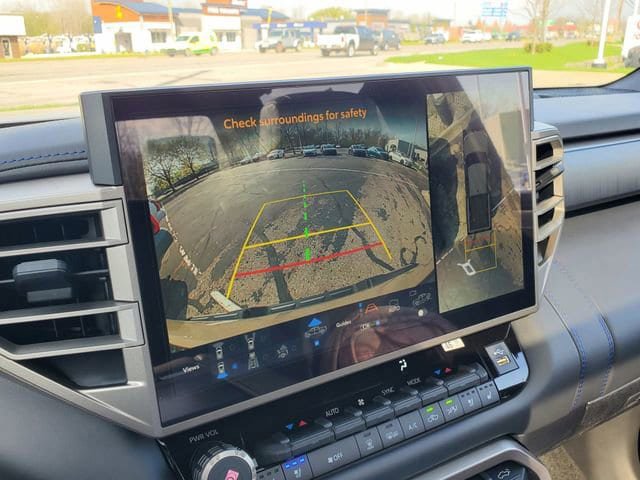 New 2026 Toyota Tundra Platinum AWD/4WD image 34