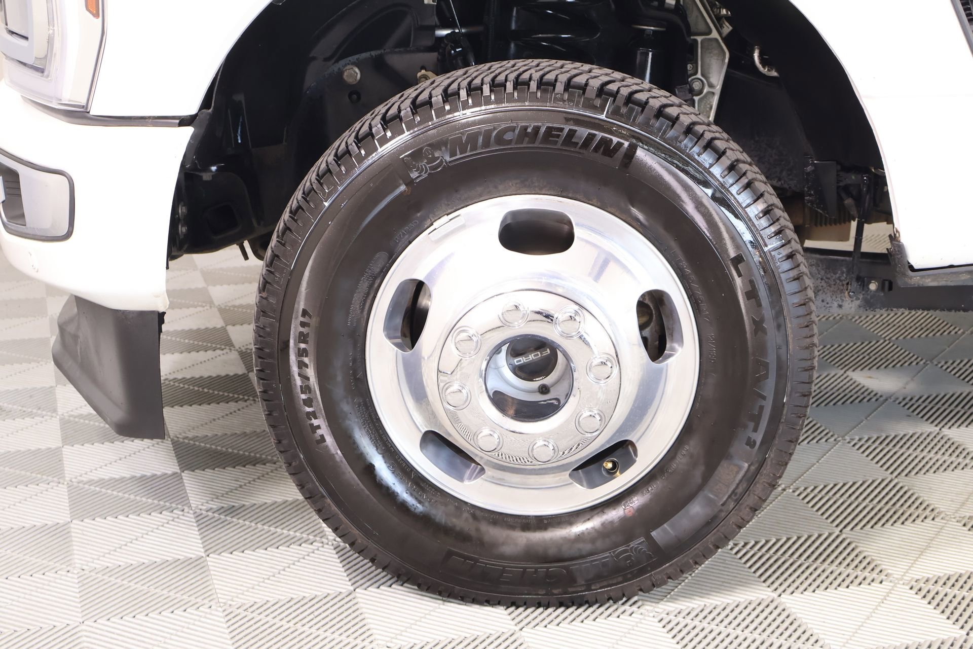 Used 2024 Ford F350 Platinum image 20