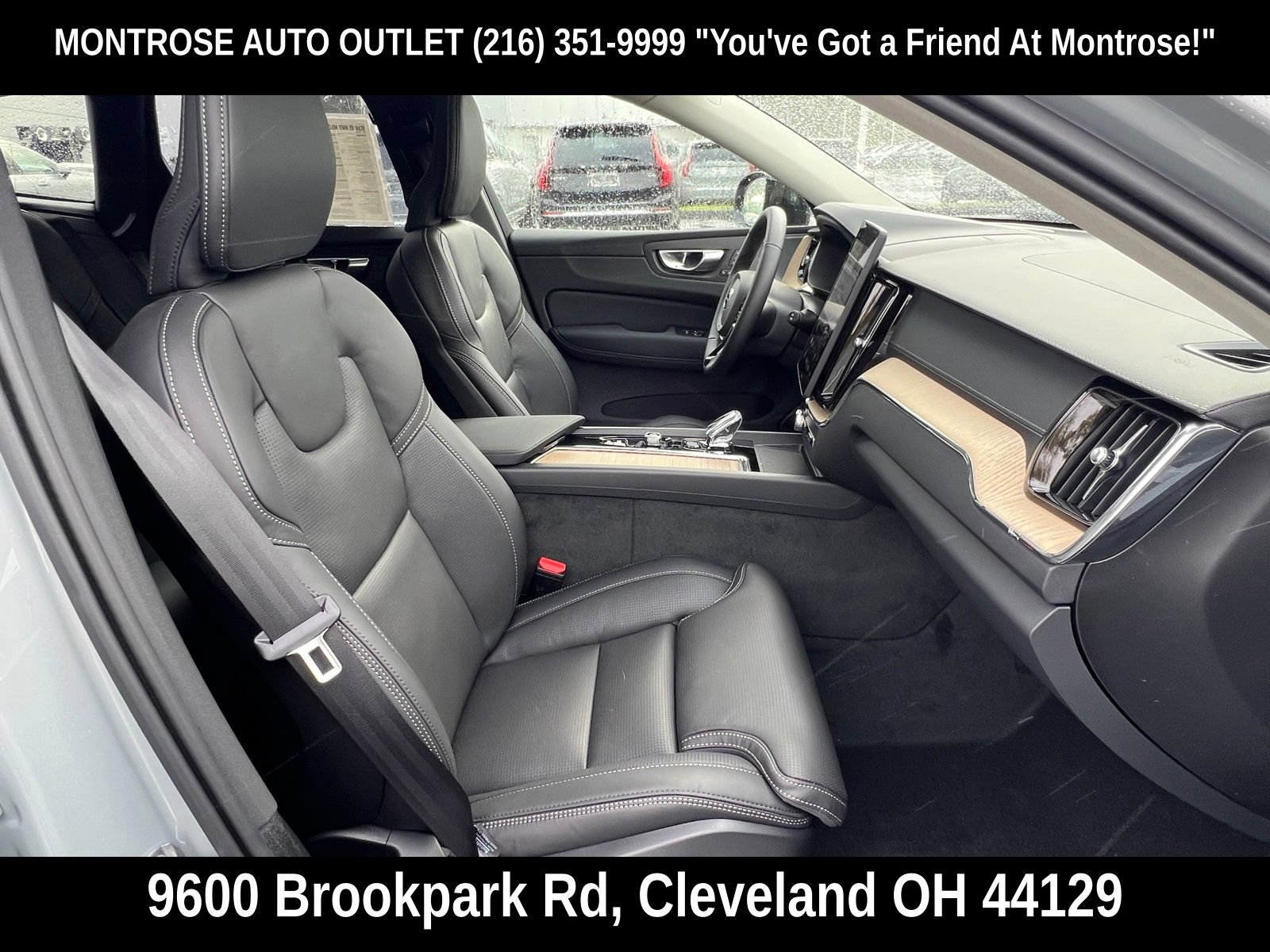 New 2026 Volvo XC60 B5 Plus w/ Protection Package Premier AWD/4WD image 20