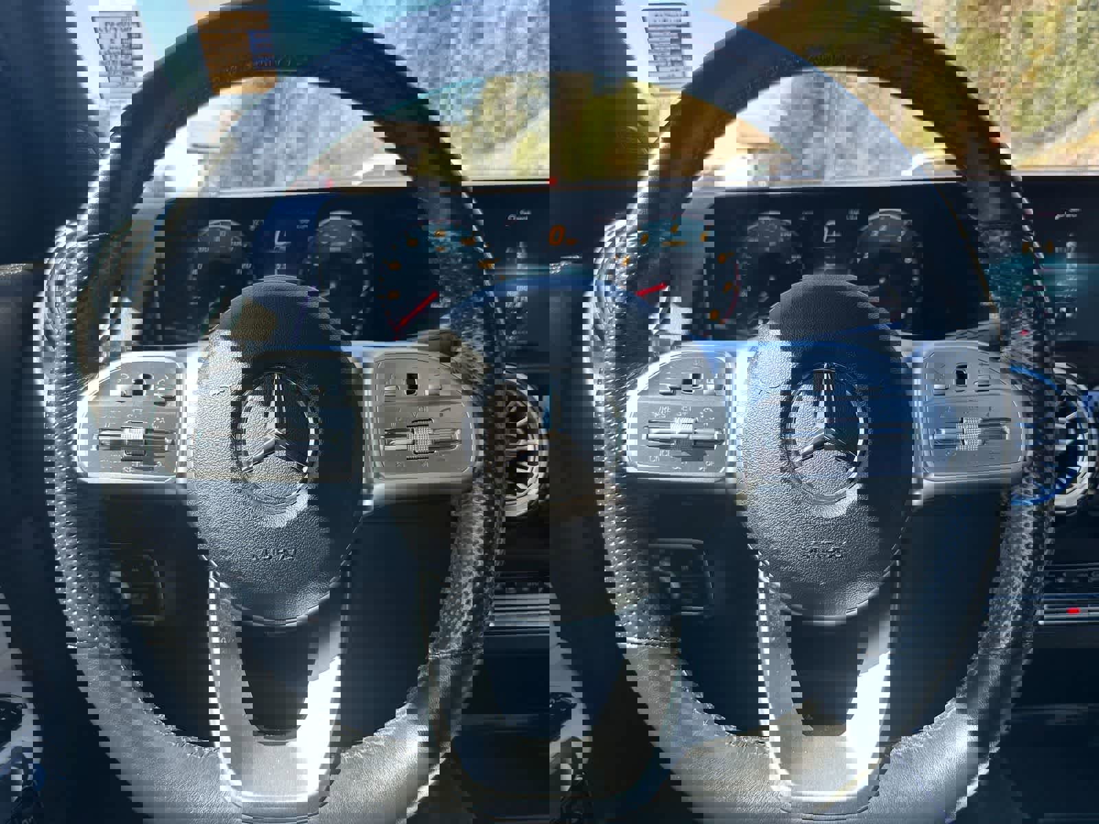 Used 2021 Mercedes-Benz GLB 250 4MATIC image 20