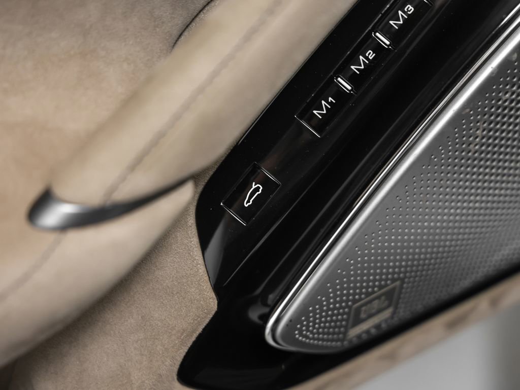 Used 2022 Ferrari Roma image 74