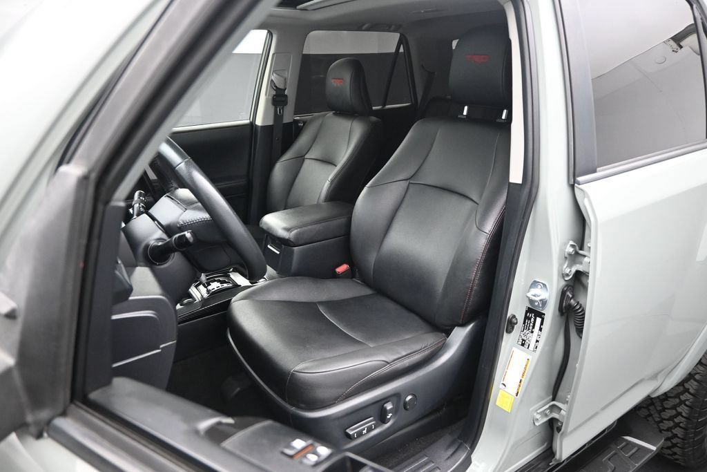 Used 2021 Toyota 4Runner TRD Pro AWD/4WD image 9