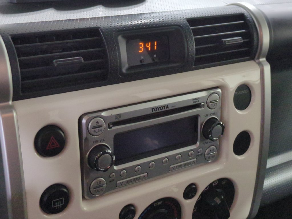 Used 2013 Toyota FJ Cruiser 4WD image 27