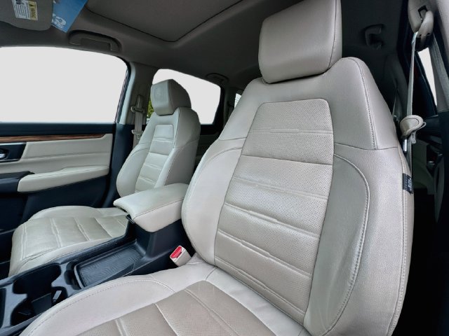 Used 2018 Honda CR-V Touring image 21