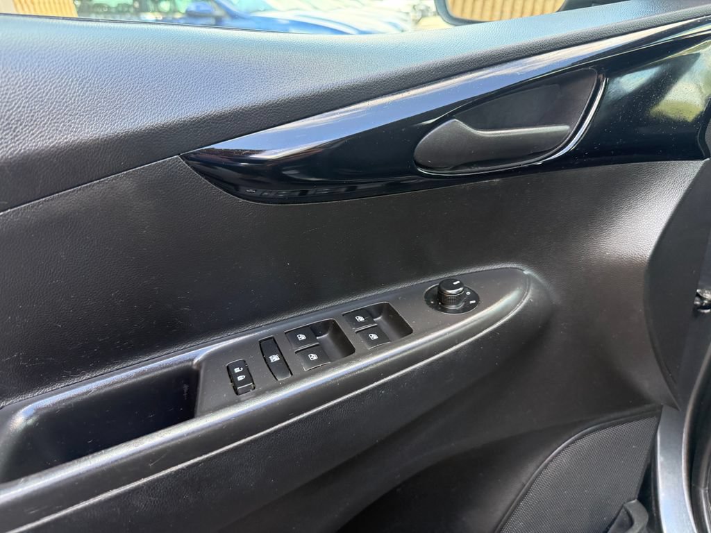 Used 2021 Chevrolet Spark LT FWD image 12
