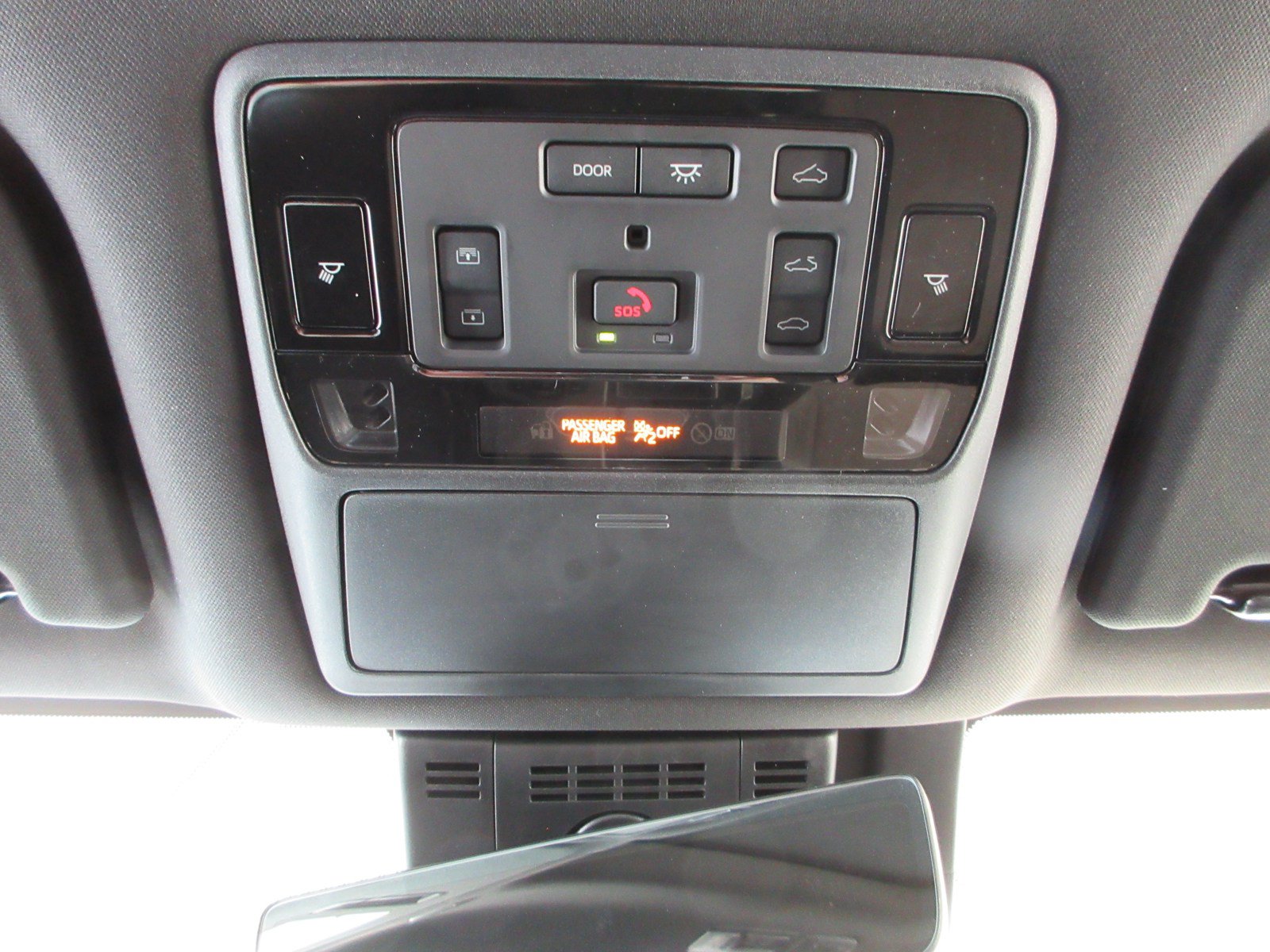 Used 2026 Lexus TX 500h AWD w/ Technology Package image 19