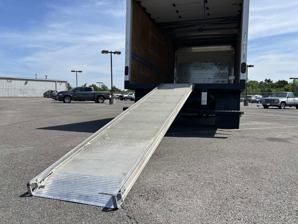 Used 2021 Ford E-450 and Econoline 450 Super Duty w/ Power Windows & Locks Group RWD image 17