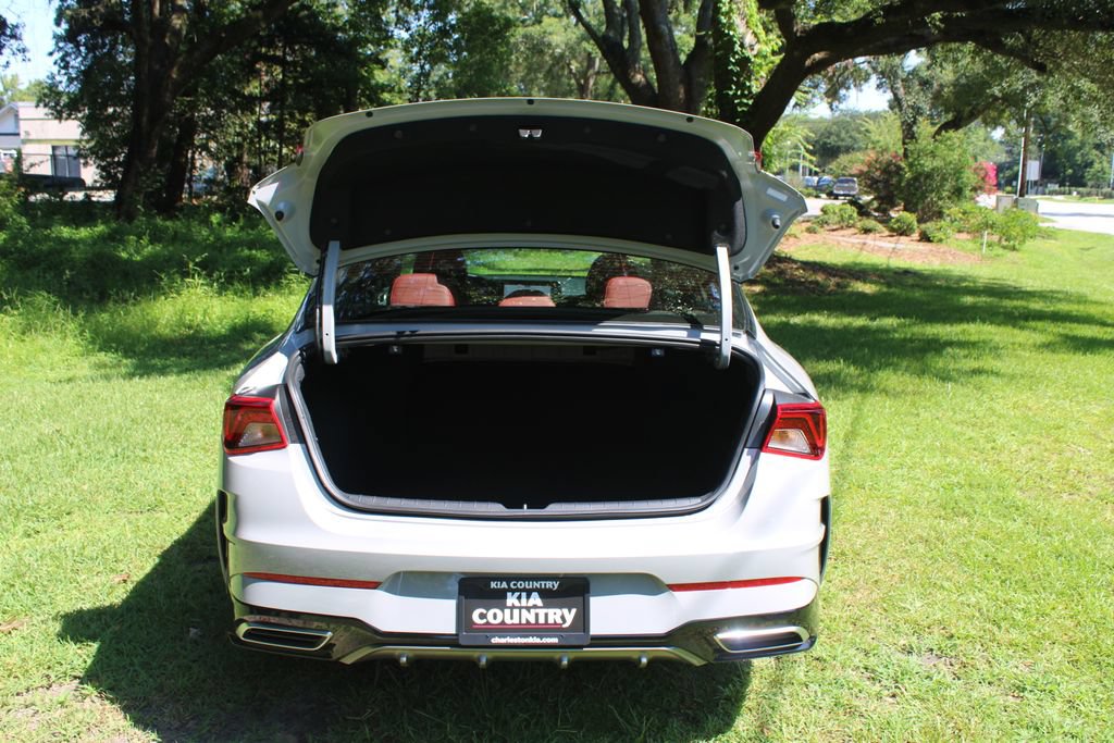 New 2026 Kia K5 GT-Line w/ GT-Line Red Interior Package FWD image 9