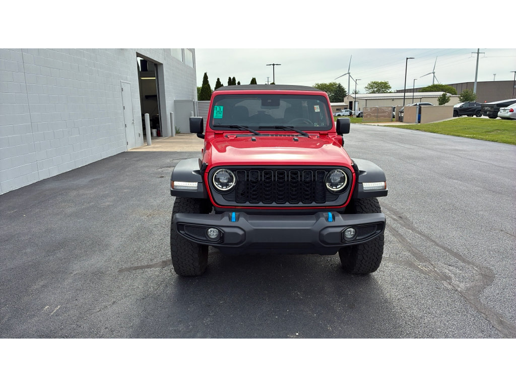 Used 2024 Jeep Wrangler Unlimited AWD/4WD image 8