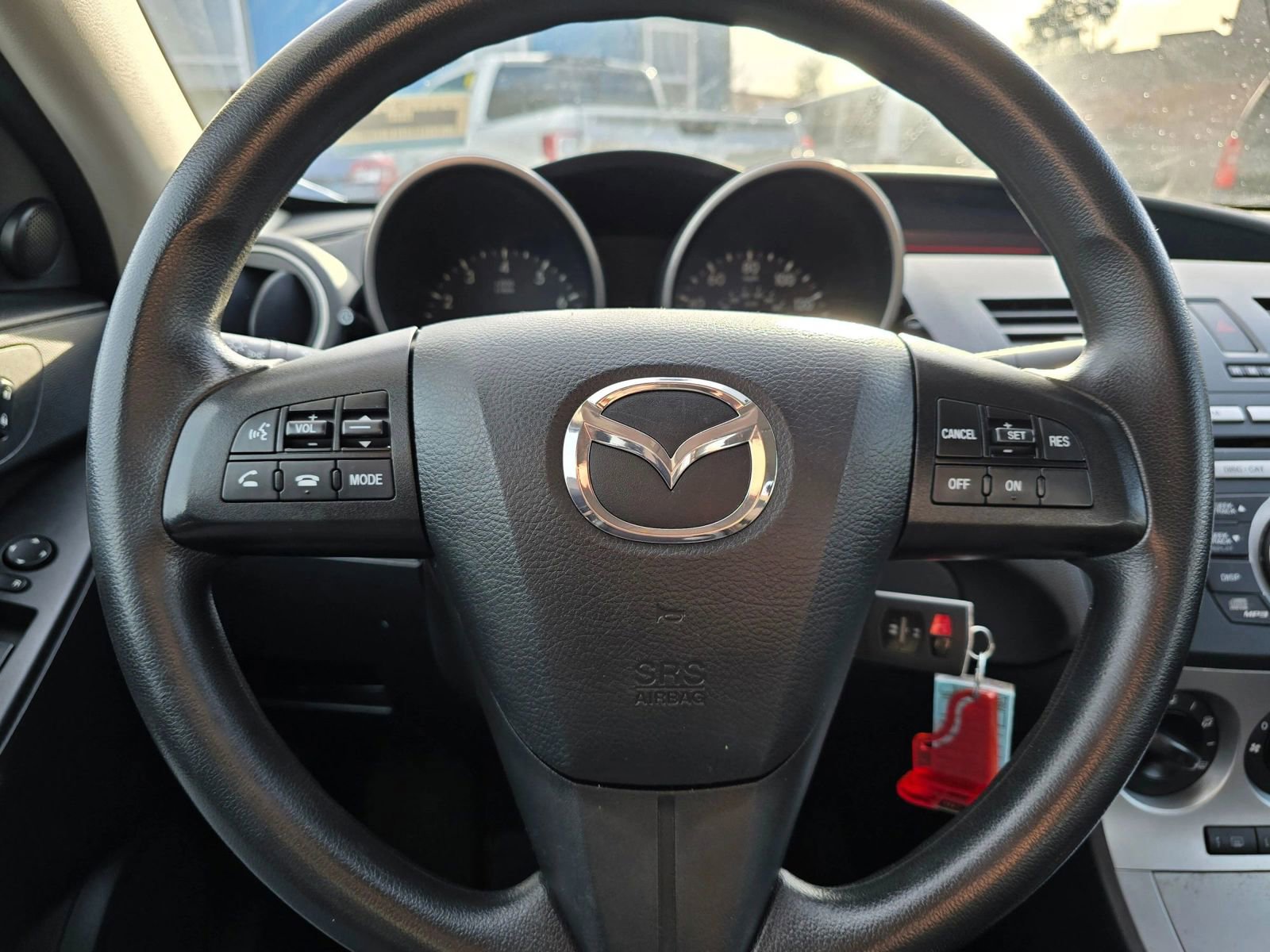 Used 2010 MAZDA MAZDA3 i Touring image 22
