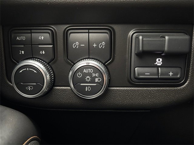 Used 2021 GMC Yukon AT4 w/ AT4 Premium Plus Package image 20