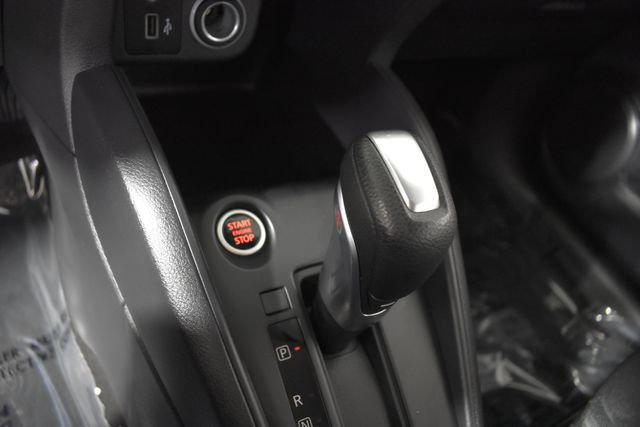 Certified 2025 Nissan Kicks Play S FWD image 17