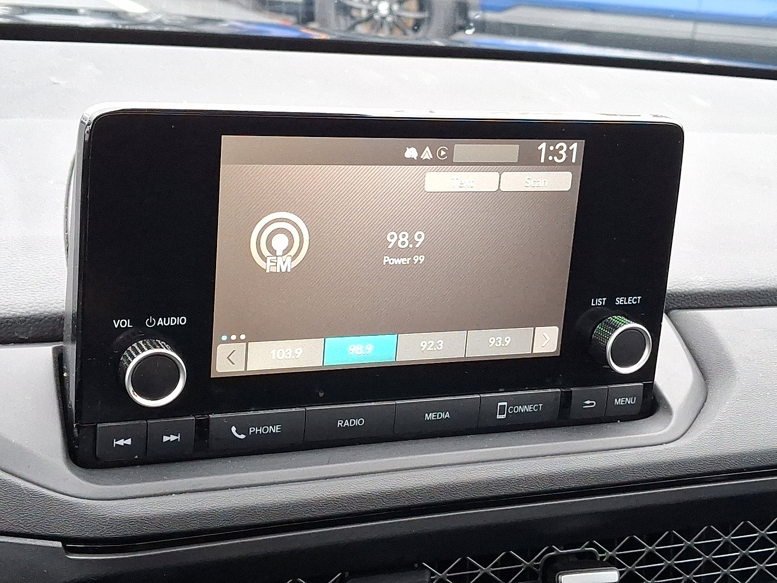 Certified 2023 Honda Accord EX image 13