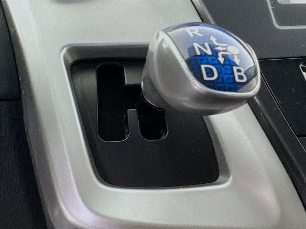 Used 2014 Toyota Prius V Two image 21