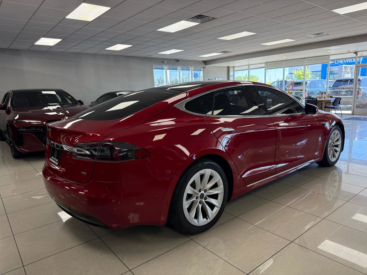 Used 2017 Tesla Model S 75 image 3