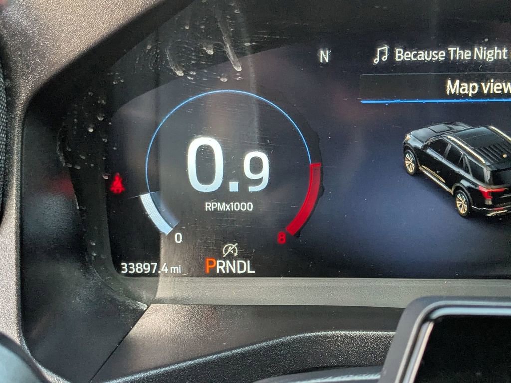 Used 2025 Ford Explorer ST-Line w/ ST-Line Street Pack image 19