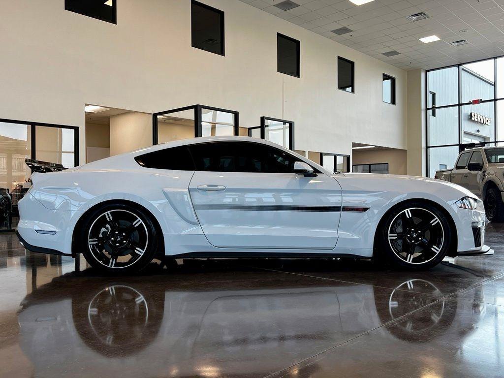 Used 2019 Ford Mustang GT Premium w/ Equipment Group 401A RWD image 6