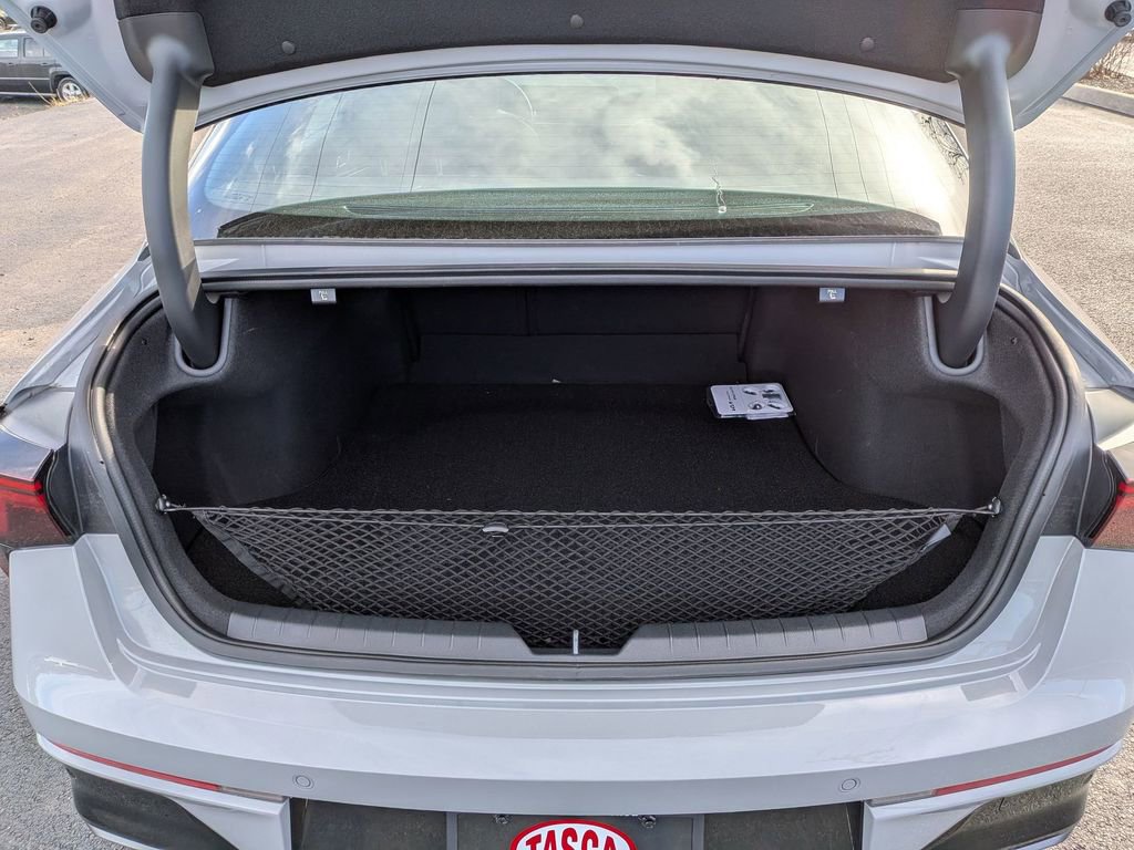 Used 2025 Kia K5 GT-Line w/ GT-Line Premium Package image 5