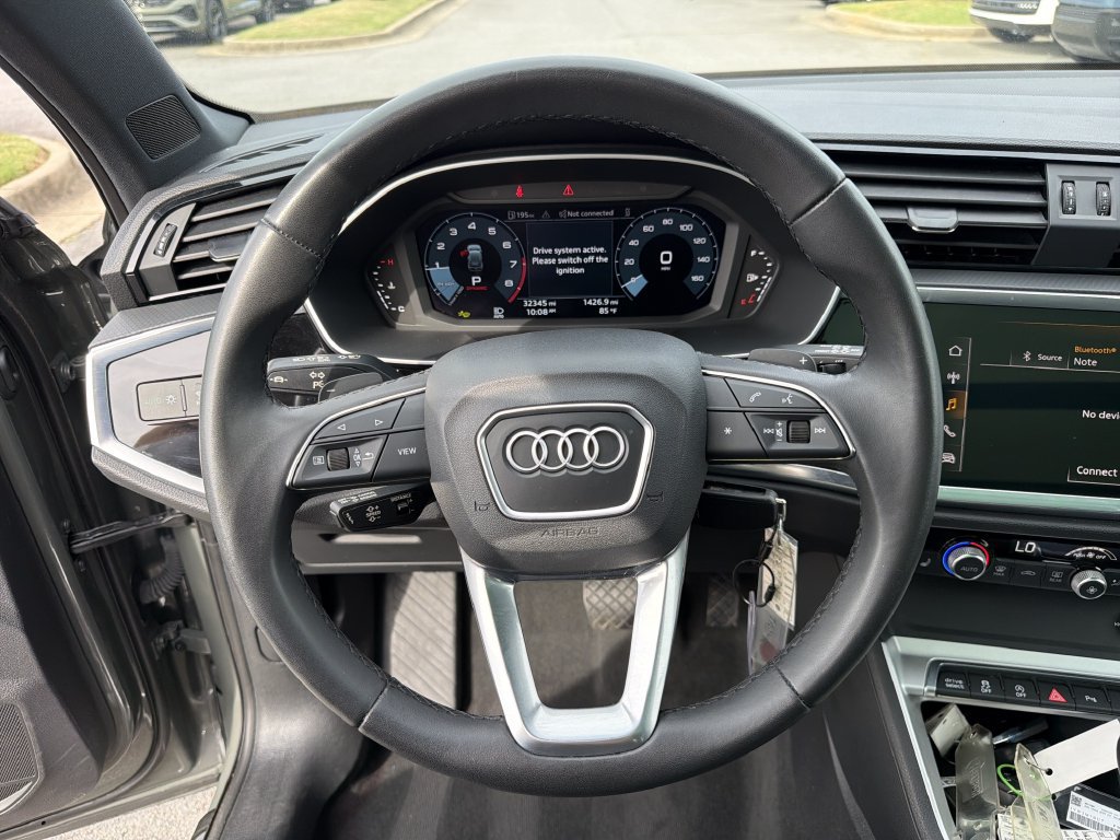 Used 2025 Audi Q3 2.0T Premium AWD/4WD image 24