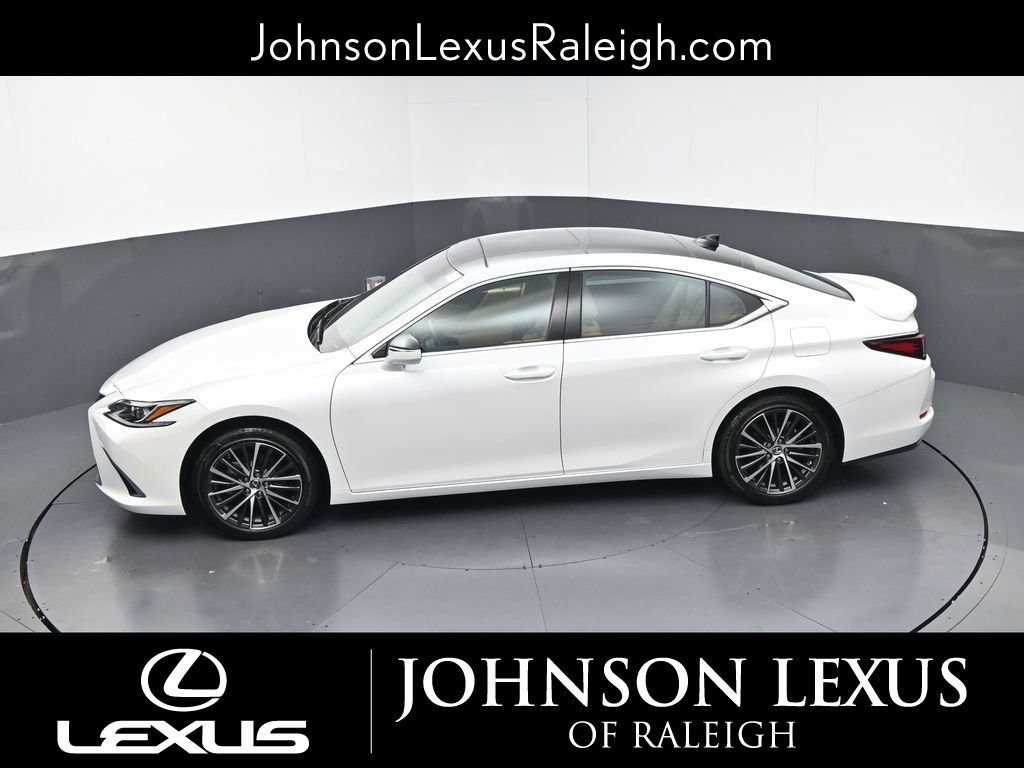 Used 2024 Lexus ES 350 w/ Premium Package image 29